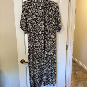 H&M Black and White Floral Belted Dress